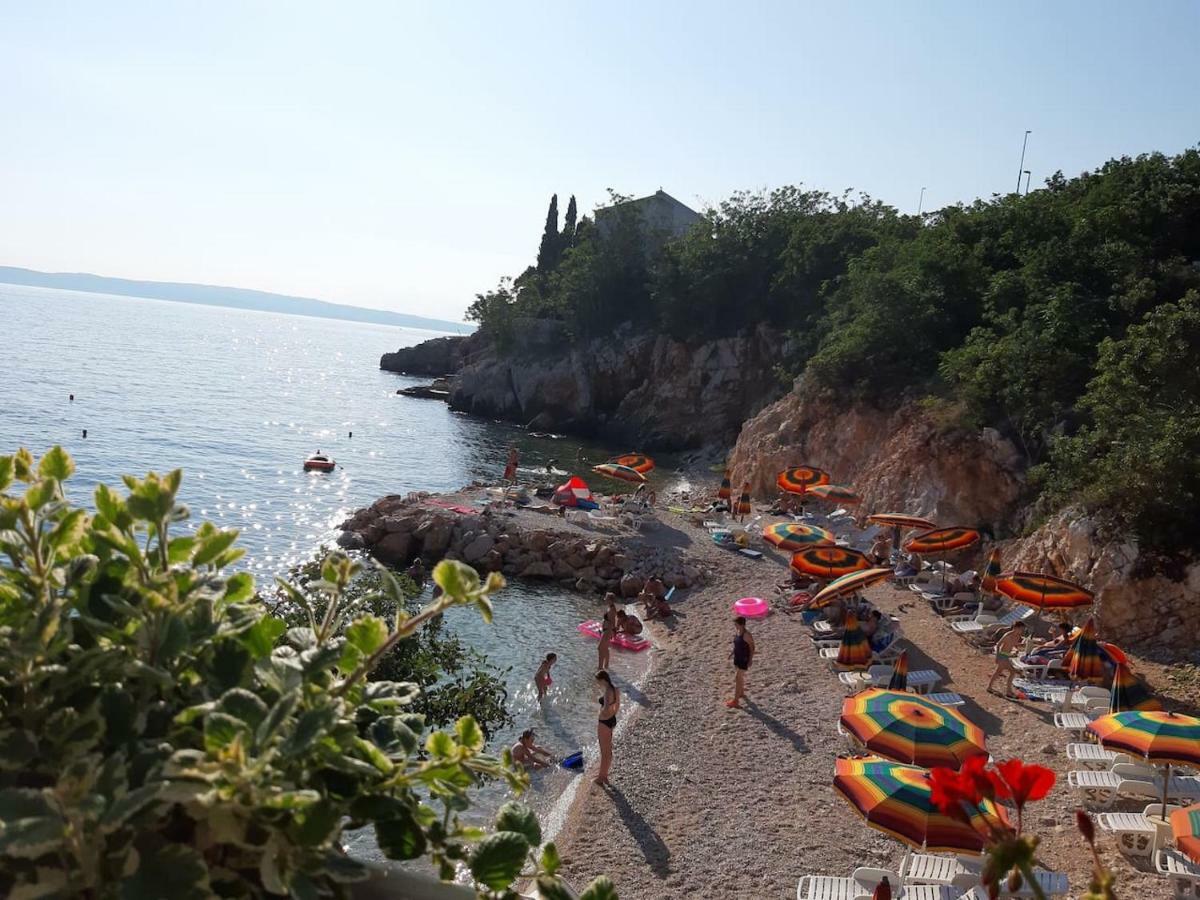 Grabrova Cove Apartamento Novi Vinodolski Exterior foto